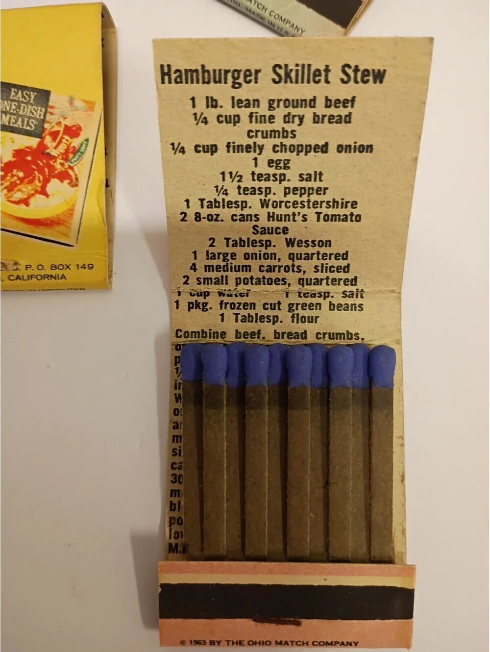 1963 Lot of 19 Hunts Tomato Sauce Ketchup Matchbooks W/ Recipes 4 Colors~New ~